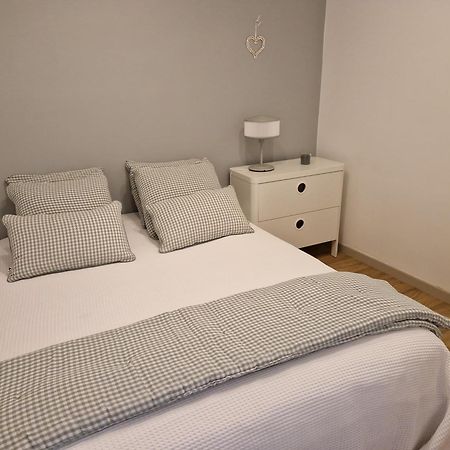 La Cour Apartment Honfleur Bagian luar foto