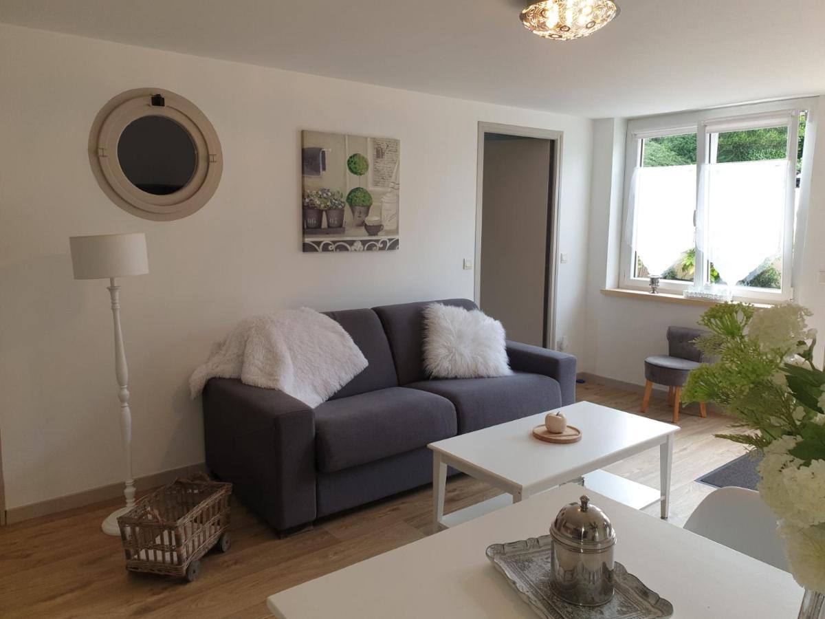 La Cour Apartment Honfleur Bagian luar foto