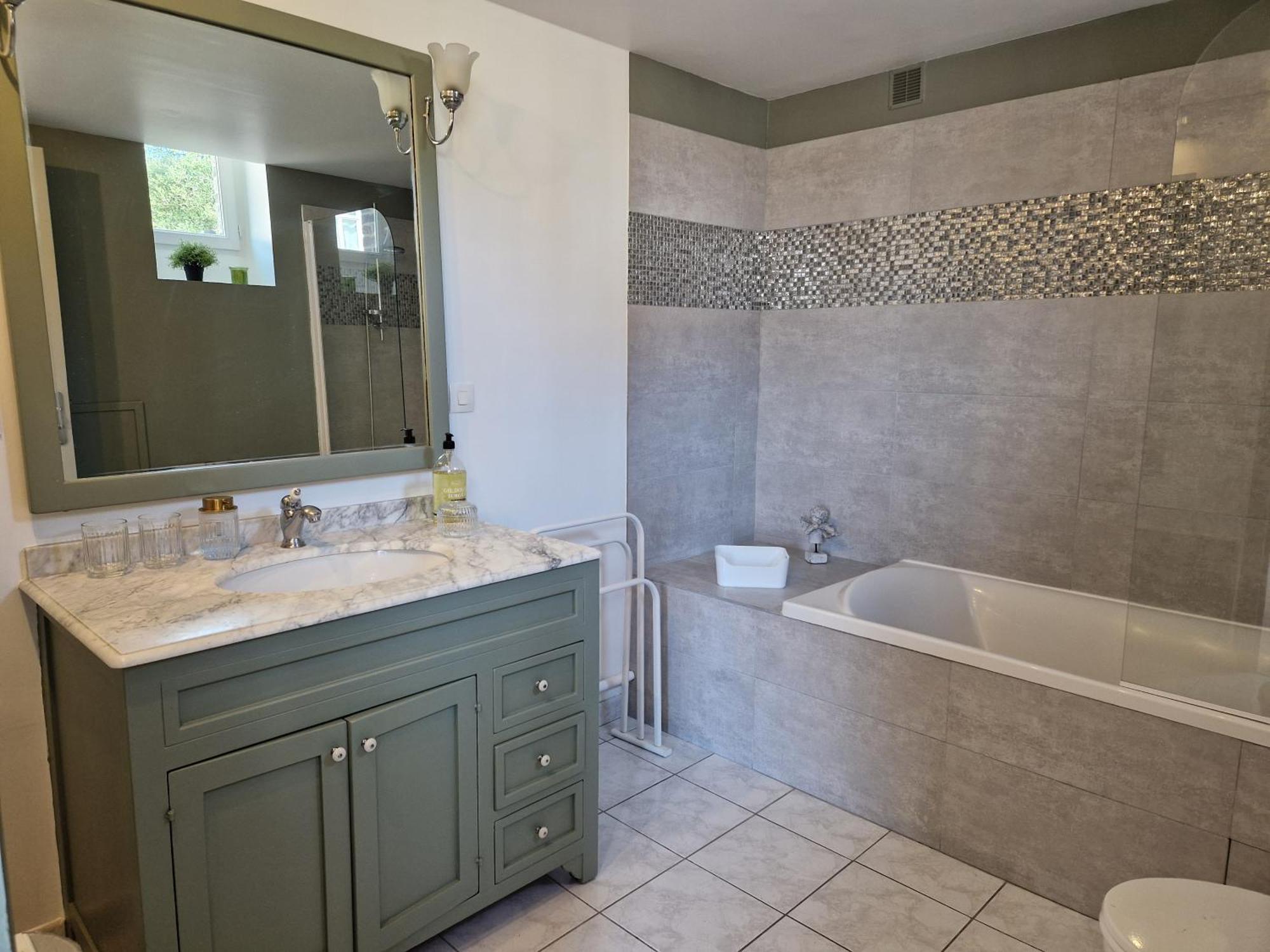 La Cour Apartment Honfleur Bagian luar foto