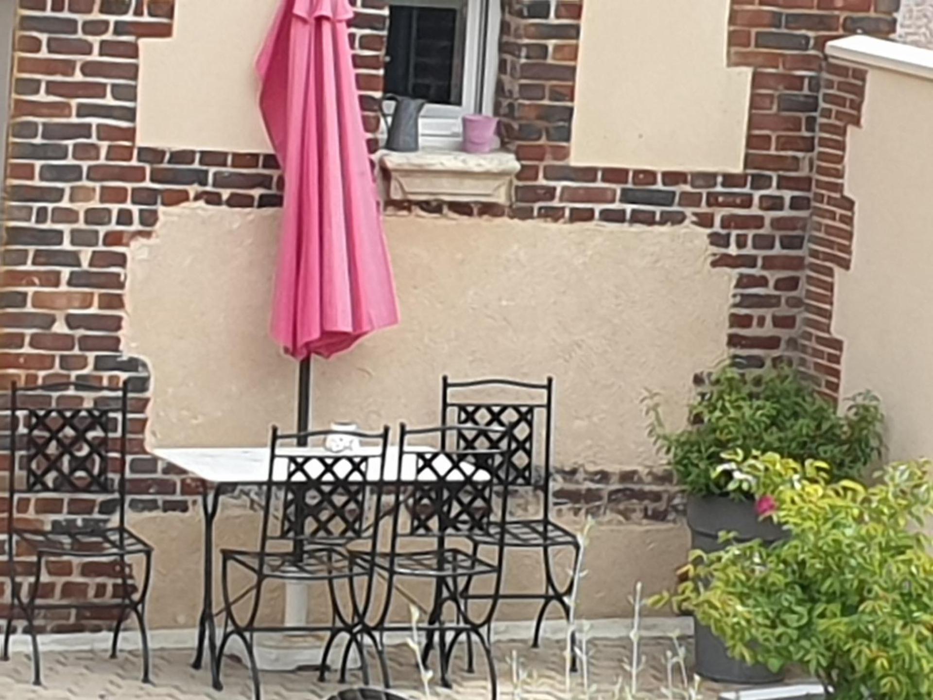 La Cour Apartment Honfleur Bagian luar foto